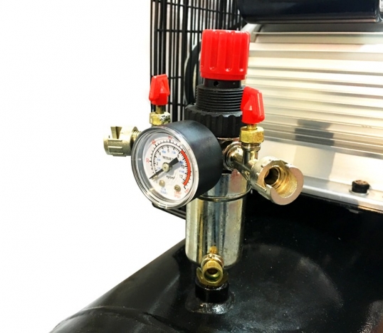 Compresor 200L 3 HP Monofasico Kushiro 